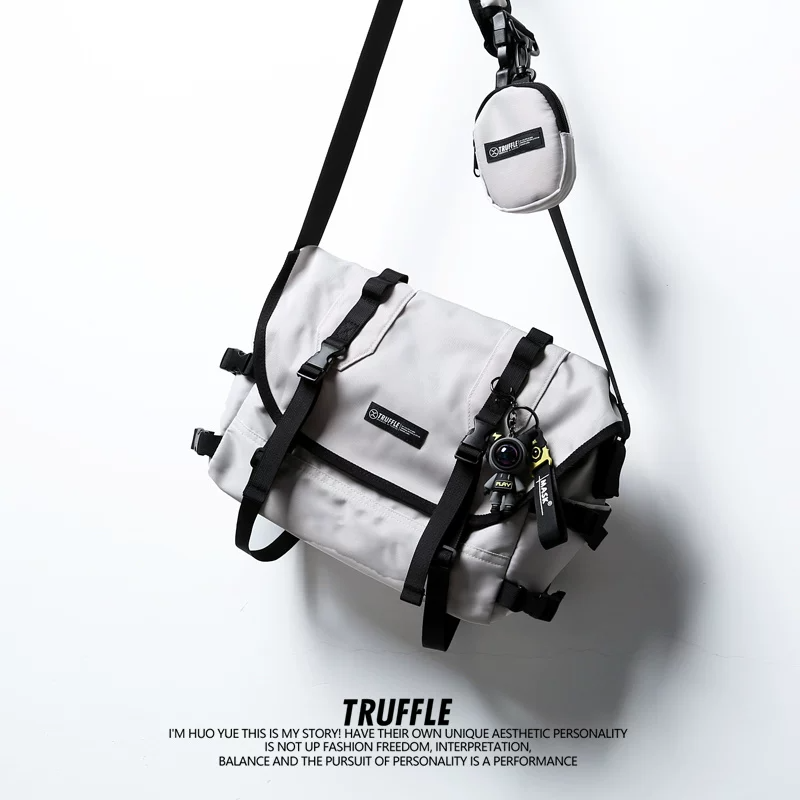 Graffiti Large Capacity Crossbody Bag, Trendy Unisex Shoulder Sling Bag for Daily Use